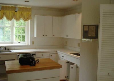 Weems Virginia River House BEFORE Renovation