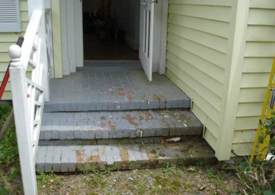 Weems Virginia River House BEFORE Renovation